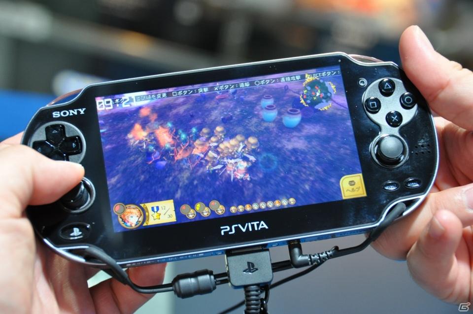【TGS 2011】PSVitaタイトルをさわってみました。「麻雀格闘倶楽部」「ASPHALT」「王と魔王と7人の姫君たち」「テイルズ オブ イノセンスR」「イース～セルセタの樹海～」の画像71