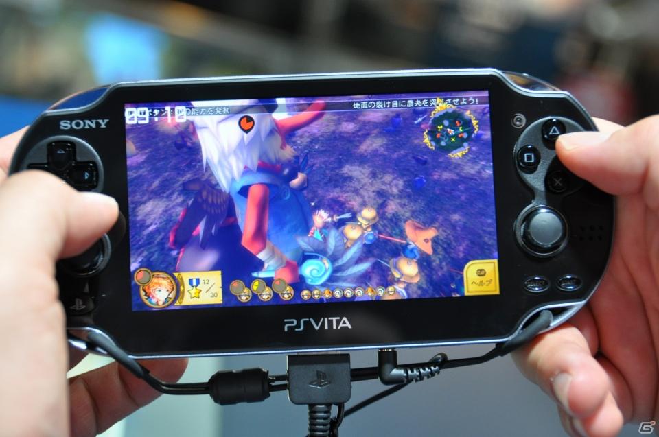 【TGS 2011】PSVitaタイトルをさわってみました。「麻雀格闘倶楽部」「ASPHALT」「王と魔王と7人の姫君たち」「テイルズ オブ イノセンスR」「イース～セルセタの樹海～」の画像74