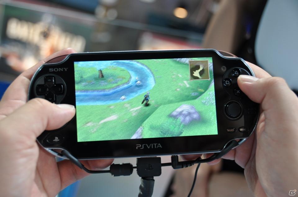 【TGS 2011】PSVitaタイトルをさわってみました。「麻雀格闘倶楽部」「ASPHALT」「王と魔王と7人の姫君たち」「テイルズ オブ イノセンスR」「イース～セルセタの樹海～」の画像97