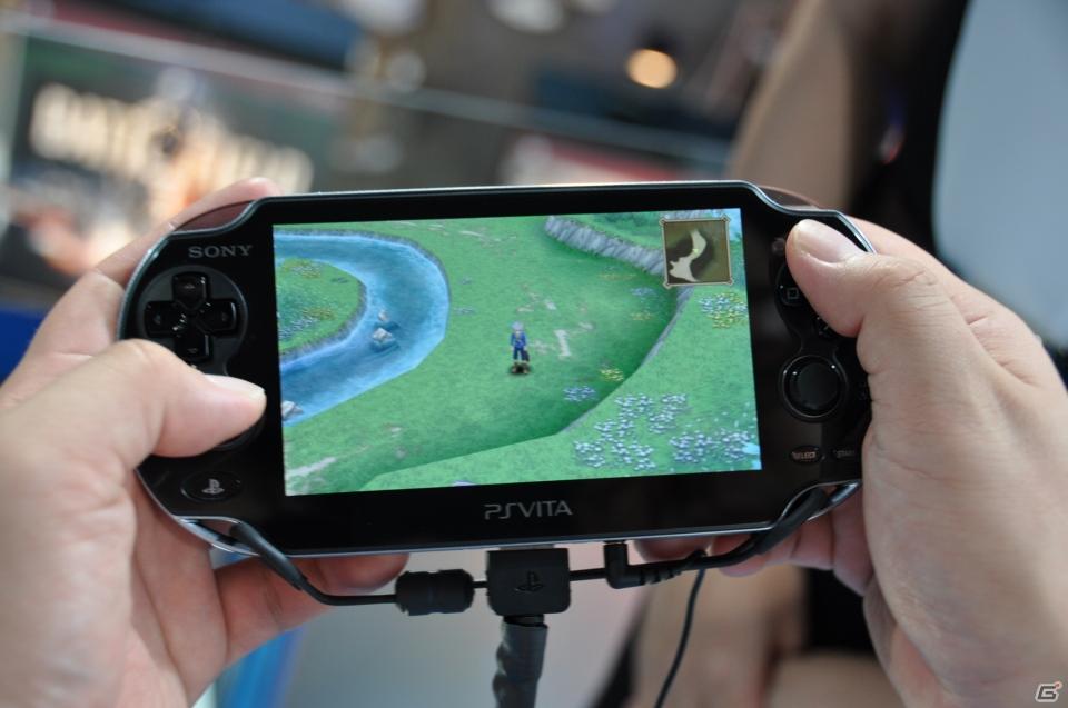 【TGS 2011】PSVitaタイトルをさわってみました。「麻雀格闘倶楽部」「ASPHALT」「王と魔王と7人の姫君たち」「テイルズ オブ イノセンスR」「イース～セルセタの樹海～」の画像98