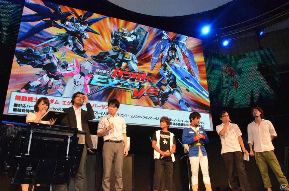 【TGS 2011】Wアムロが「エクストリームバーサス」対戦プレイで共演！？「ガンダムゲーム スペシャルステージ」レポートの画像15