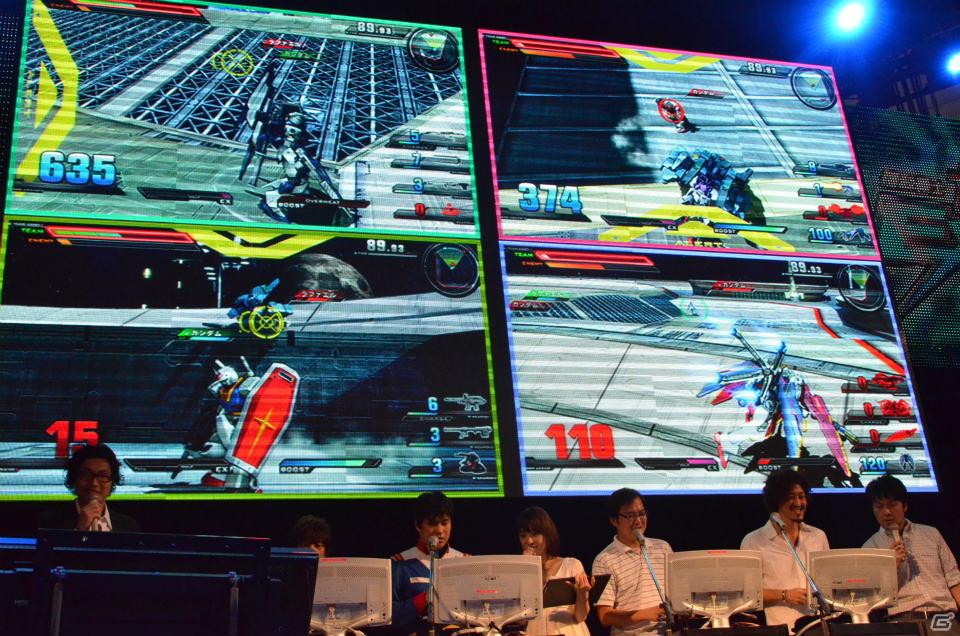 【TGS 2011】Wアムロが「エクストリームバーサス」対戦プレイで共演！？「ガンダムゲーム スペシャルステージ」レポートの画像18