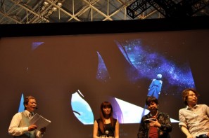 【TGS 2011】ゲストに遠藤綾さんと山口理恵さんを迎えてトーク＆ミニライブ＆実機デモプレイ実施。PSP「戦律のストラタス」スペシャルステージレポートの画像105