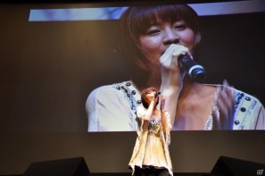 【TGS 2011】ゲストに遠藤綾さんと山口理恵さんを迎えてトーク＆ミニライブ＆実機デモプレイ実施。PSP「戦律のストラタス」スペシャルステージレポートの画像157