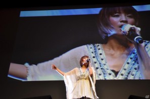 【TGS 2011】ゲストに遠藤綾さんと山口理恵さんを迎えてトーク＆ミニライブ＆実機デモプレイ実施。PSP「戦律のストラタス」スペシャルステージレポートの画像161