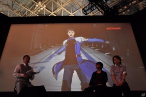 【TGS 2011】ゲストに遠藤綾さんと山口理恵さんを迎えてトーク＆ミニライブ＆実機デモプレイ実施。PSP「戦律のストラタス」スペシャルステージレポートの画像24