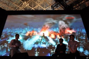 【TGS 2011】ゲストに遠藤綾さんと山口理恵さんを迎えてトーク＆ミニライブ＆実機デモプレイ実施。PSP「戦律のストラタス」スペシャルステージレポートの画像31