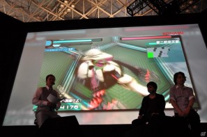 【TGS 2011】ゲストに遠藤綾さんと山口理恵さんを迎えてトーク＆ミニライブ＆実機デモプレイ実施。PSP「戦律のストラタス」スペシャルステージレポートの画像52