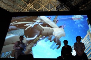 【TGS 2011】ゲストに遠藤綾さんと山口理恵さんを迎えてトーク＆ミニライブ＆実機デモプレイ実施。PSP「戦律のストラタス」スペシャルステージレポートの画像60
