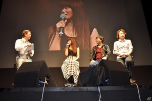 【TGS 2011】ゲストに遠藤綾さんと山口理恵さんを迎えてトーク＆ミニライブ＆実機デモプレイ実施。PSP「戦律のストラタス」スペシャルステージレポートの画像71