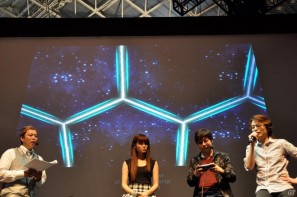 【TGS 2011】ゲストに遠藤綾さんと山口理恵さんを迎えてトーク＆ミニライブ＆実機デモプレイ実施。PSP「戦律のストラタス」スペシャルステージレポートの画像89