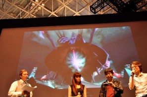 【TGS 2011】ゲストに遠藤綾さんと山口理恵さんを迎えてトーク＆ミニライブ＆実機デモプレイ実施。PSP「戦律のストラタス」スペシャルステージレポートの画像99