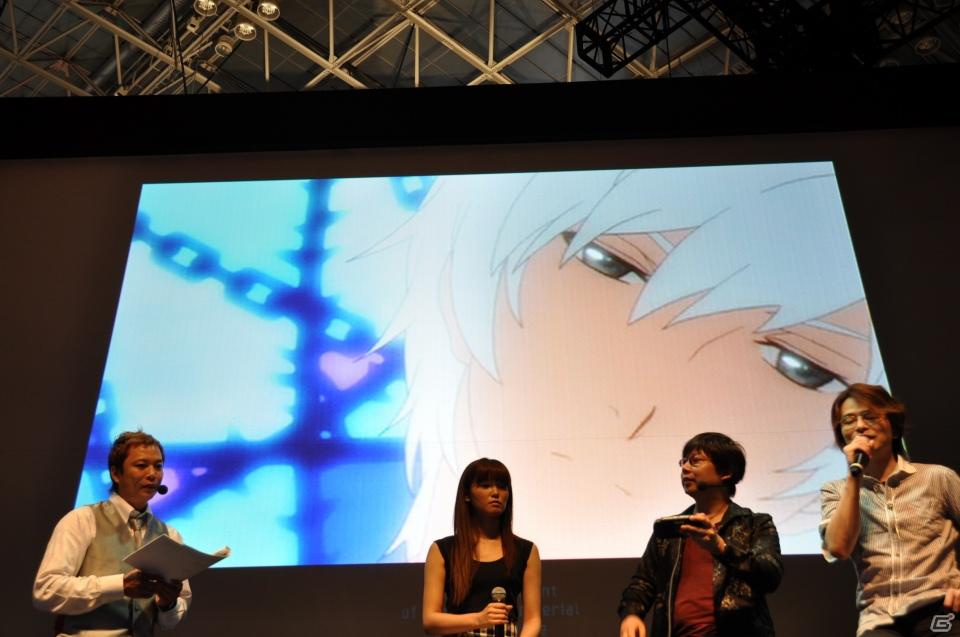 【TGS 2011】ゲストに遠藤綾さんと山口理恵さんを迎えてトーク＆ミニライブ＆実機デモプレイ実施。PSP「戦律のストラタス」スペシャルステージレポートの画像101