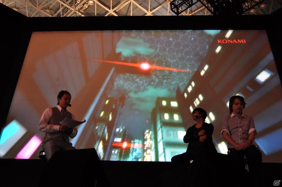 【TGS 2011】ゲストに遠藤綾さんと山口理恵さんを迎えてトーク＆ミニライブ＆実機デモプレイ実施。PSP「戦律のストラタス」スペシャルステージレポートの画像11