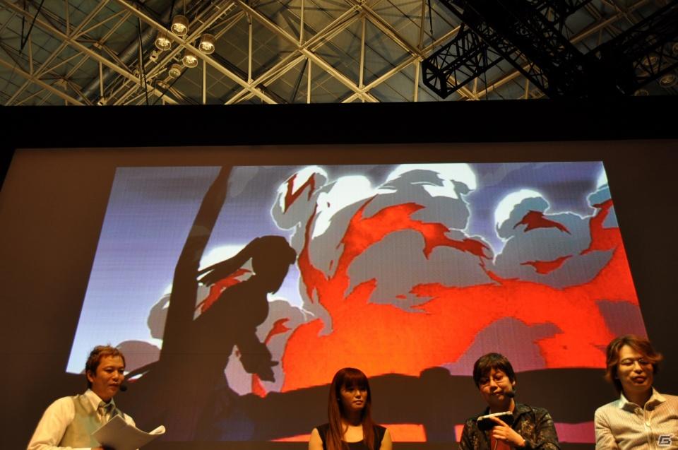 【TGS 2011】ゲストに遠藤綾さんと山口理恵さんを迎えてトーク＆ミニライブ＆実機デモプレイ実施。PSP「戦律のストラタス」スペシャルステージレポートの画像111
