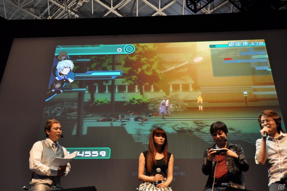 【TGS 2011】ゲストに遠藤綾さんと山口理恵さんを迎えてトーク＆ミニライブ＆実機デモプレイ実施。PSP「戦律のストラタス」スペシャルステージレポートの画像130
