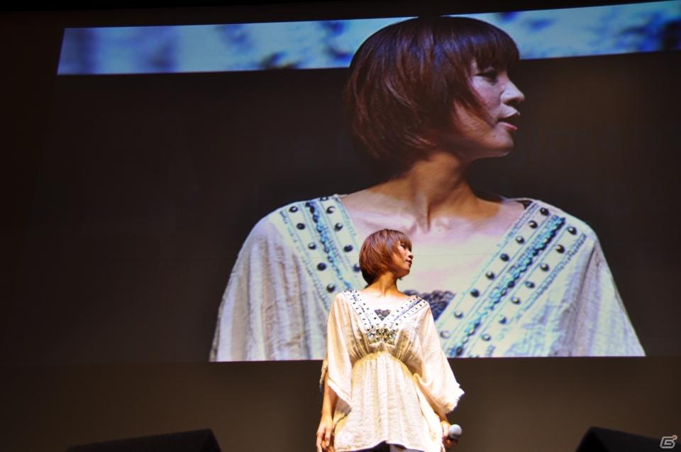 【TGS 2011】ゲストに遠藤綾さんと山口理恵さんを迎えてトーク＆ミニライブ＆実機デモプレイ実施。PSP「戦律のストラタス」スペシャルステージレポートの画像163