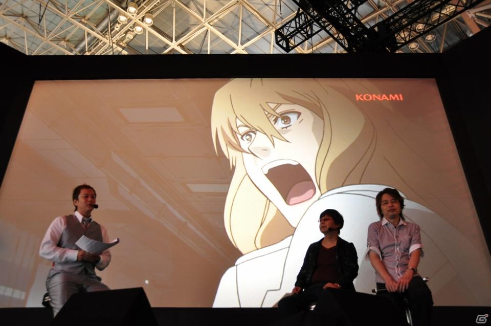 【TGS 2011】ゲストに遠藤綾さんと山口理恵さんを迎えてトーク＆ミニライブ＆実機デモプレイ実施。PSP「戦律のストラタス」スペシャルステージレポートの画像27