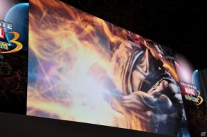 【TGS 2011】バージル、そしてアイアンフィストが参戦決定！デモプレイでは会場からの挑戦者にバージルでボコられるNeo_G！？「ULTIMATE MARVEL VS.CAPCOM 3」スペシャルステージレポの画像1