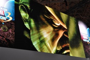 【TGS 2011】バージル、そしてアイアンフィストが参戦決定！デモプレイでは会場からの挑戦者にバージルでボコられるNeo_G！？「ULTIMATE MARVEL VS.CAPCOM 3」スペシャルステージレポの画像2