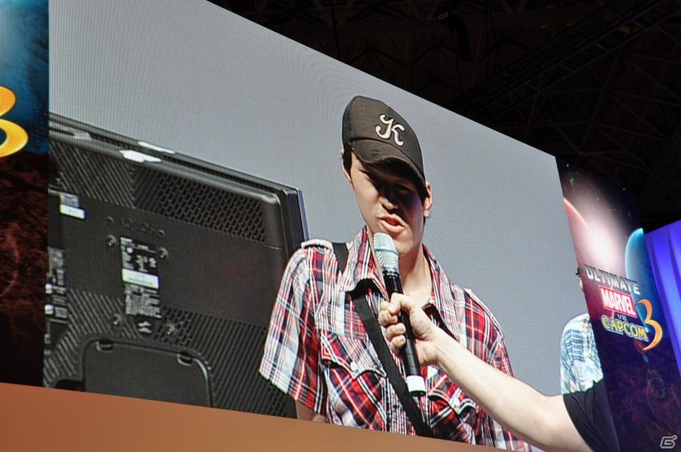【TGS 2011】バージル、そしてアイアンフィストが参戦決定！デモプレイでは会場からの挑戦者にバージルでボコられるNeo_G！？「ULTIMATE MARVEL VS.CAPCOM 3」スペシャルステージレポの画像111