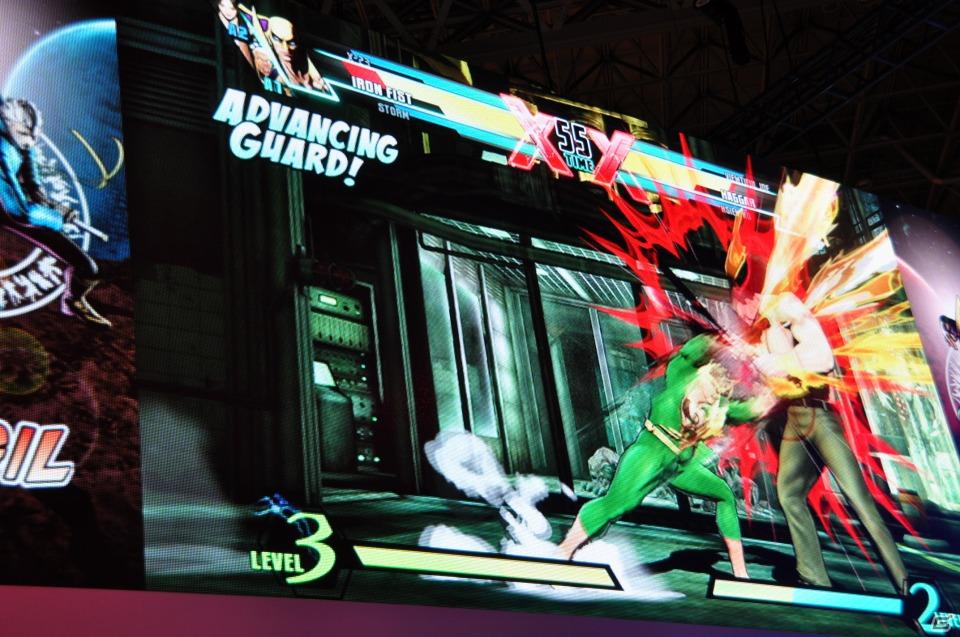 【TGS 2011】バージル、そしてアイアンフィストが参戦決定！デモプレイでは会場からの挑戦者にバージルでボコられるNeo_G！？「ULTIMATE MARVEL VS.CAPCOM 3」スペシャルステージレポの画像63