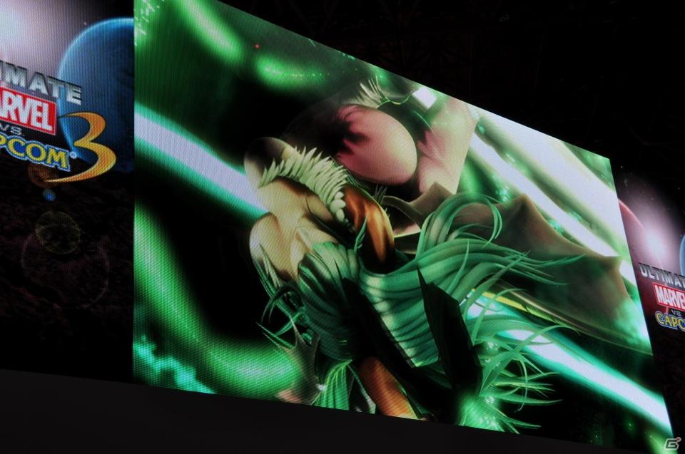 【TGS 2011】バージル、そしてアイアンフィストが参戦決定！デモプレイでは会場からの挑戦者にバージルでボコられるNeo_G！？「ULTIMATE MARVEL VS.CAPCOM 3」スペシャルステージレポの画像8