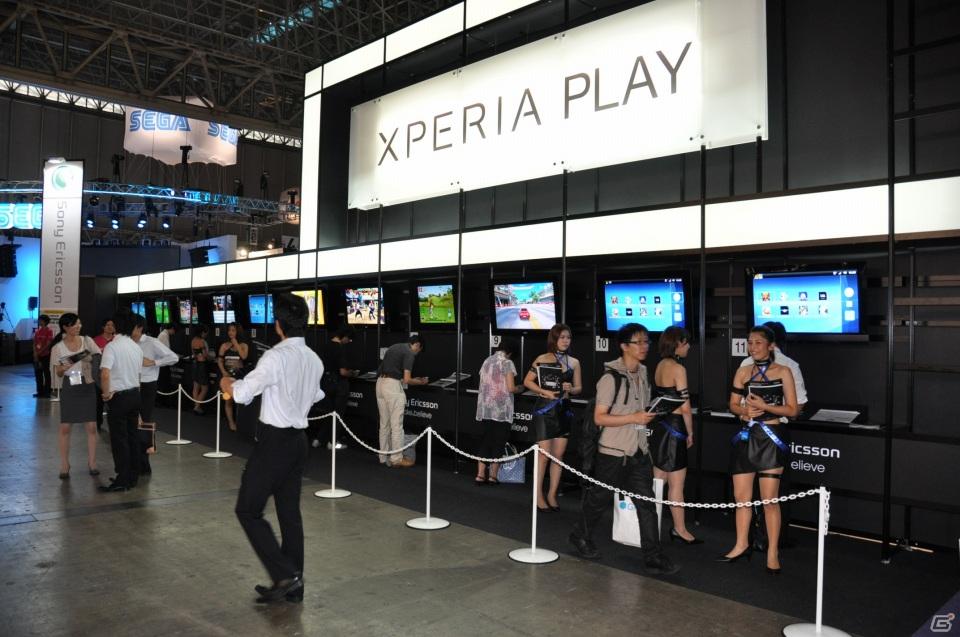 【TGS 2011】勢いを感じるモバイル＆ソーシャルゲームコーナーレポートの画像26