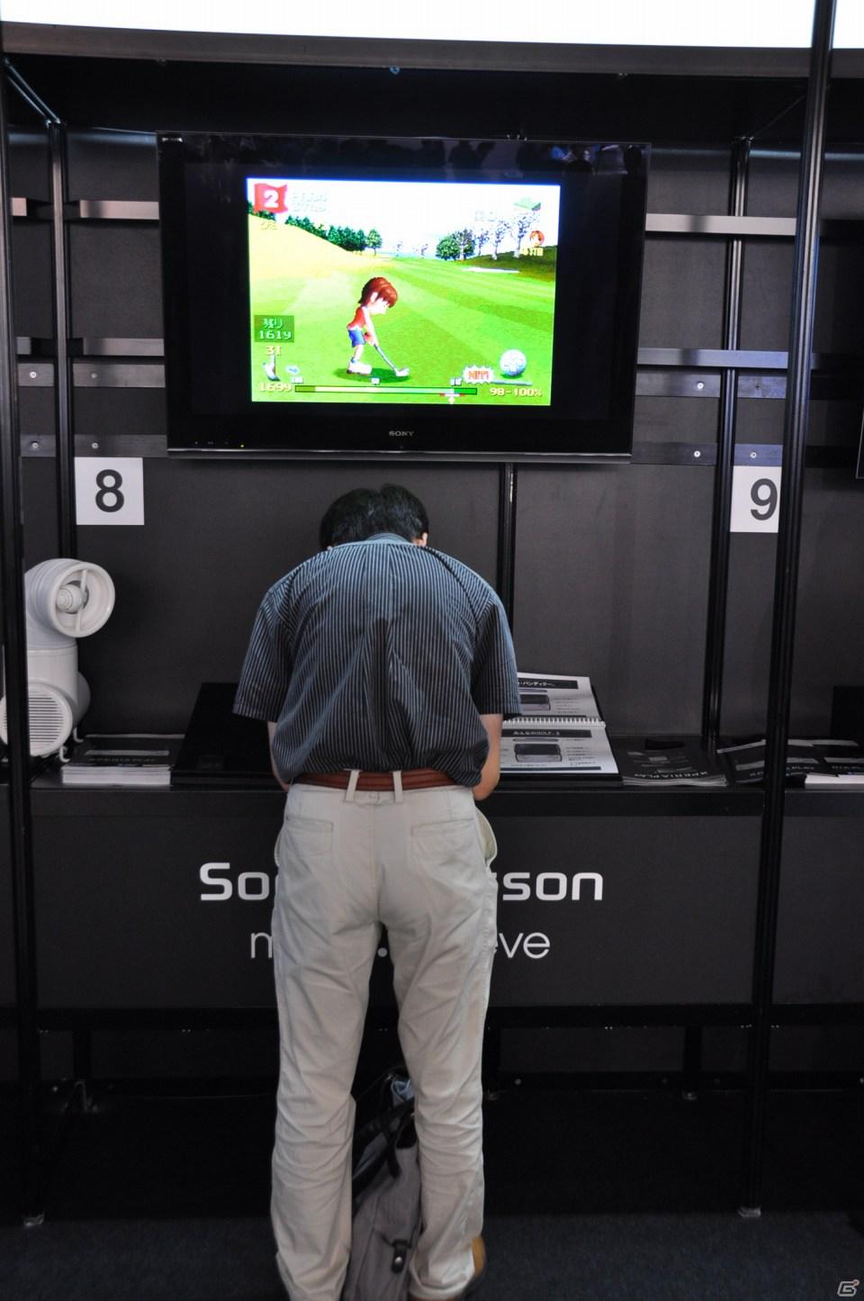 【TGS 2011】勢いを感じるモバイル＆ソーシャルゲームコーナーレポートの画像28