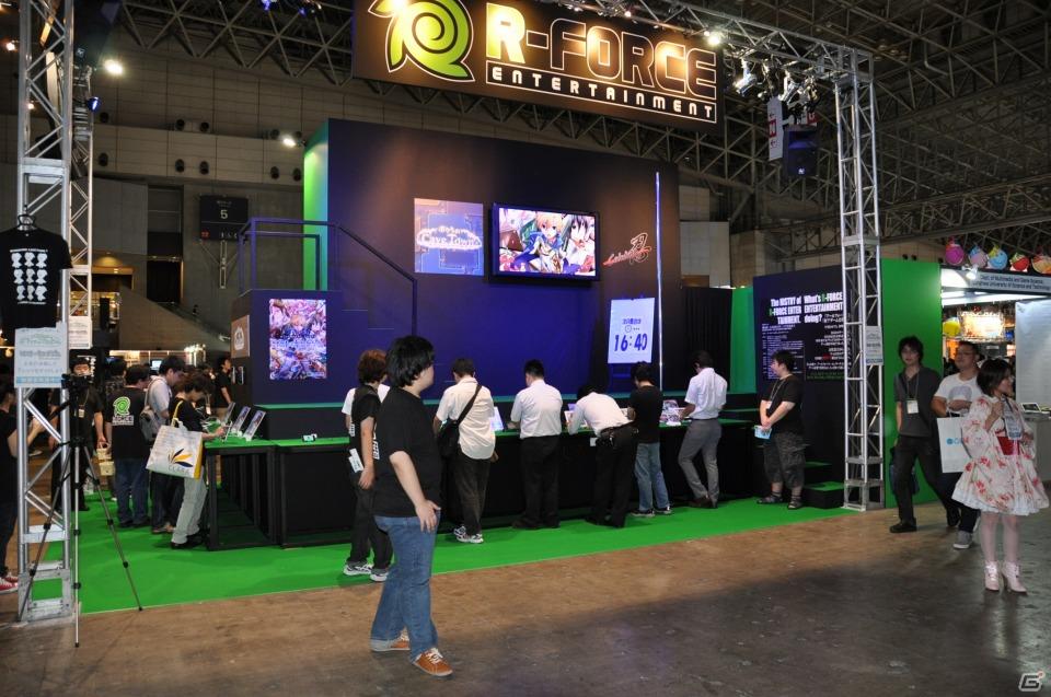 【TGS 2011】勢いを感じるモバイル＆ソーシャルゲームコーナーレポートの画像29