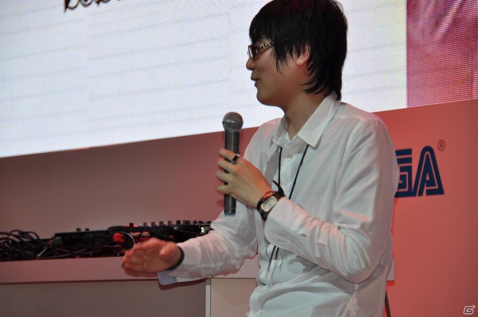 【TGS 2011】ゲストに「sasakure.UK」氏を招いてライヴアクトを繰り広げる！PSP「セブンスドラゴン2020」スペシャルステージにはたくさんのファンが集うの画像43