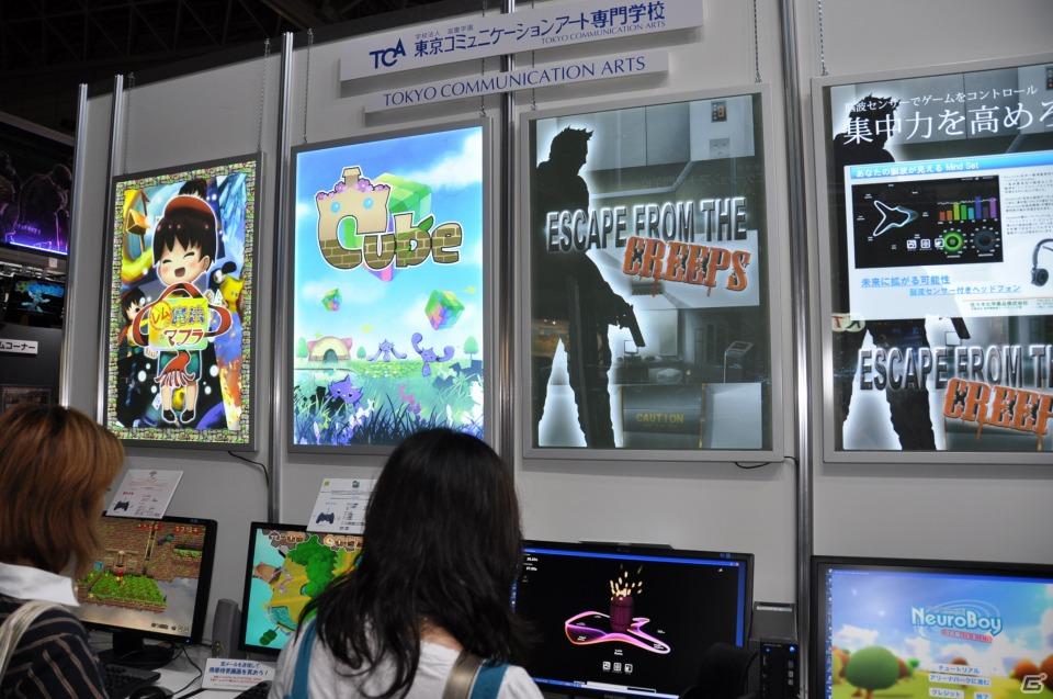 【TGS 2011】試遊台やイラスト展示など学生の作品を展示したゲームスクールコーナーレポートの画像10