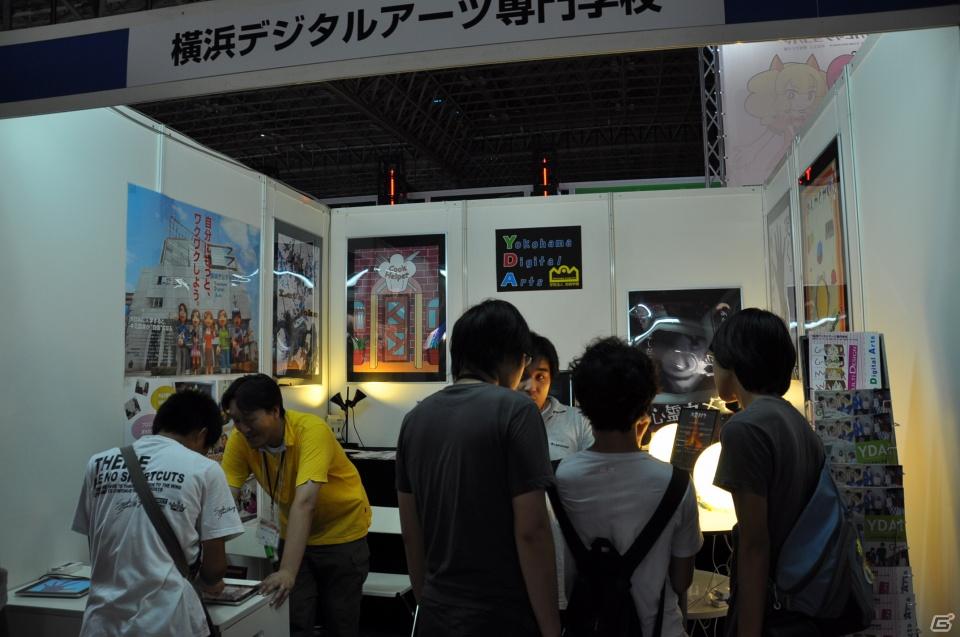 【TGS 2011】試遊台やイラスト展示など学生の作品を展示したゲームスクールコーナーレポートの画像16