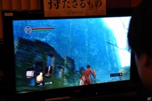素性が10種類用意された「ダークソウル」新マップ＆新パーツ登場「ARMORED CORE V」をとことん先行体験！生ライブも大迫力「FROMSOFTWARE Game Festa 2011」開催の画像157