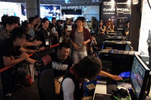 【TGS 2011】TGSの大舞台で「Alliance of Valiant Arms」の“護衛ミッション”最強クランが決定！白熱の決勝大会の模様を速報でお届け！の画像6