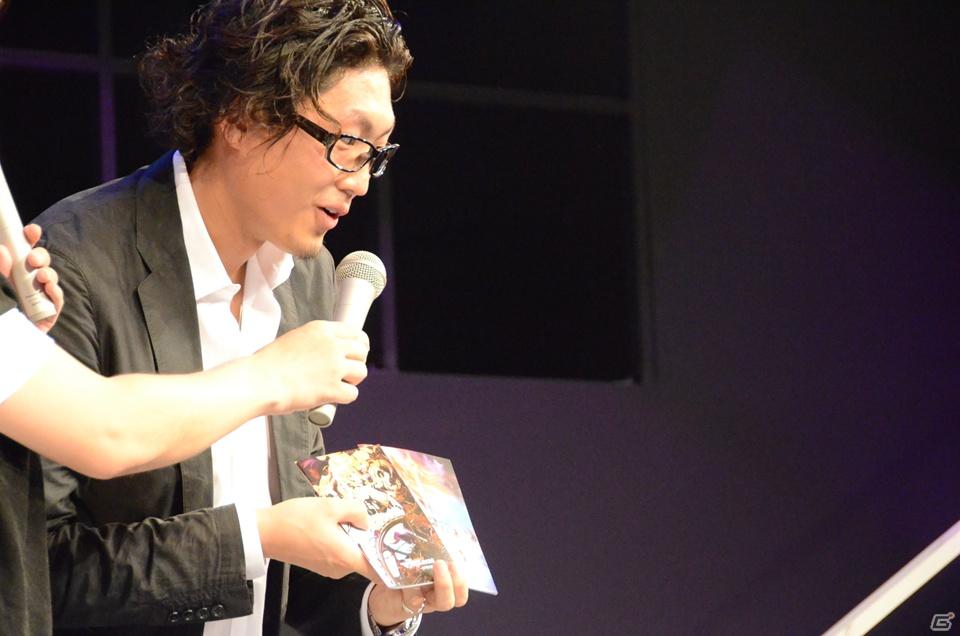 【TGS 2011】中村さん、遠藤さん、中島さん、小西さんが登場！ミニライブも行われた「劇場版マクロスF～サヨナラノツバサ～ Hybrid Pack」ステージレポートの画像15