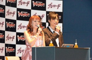 （左から）榎本温子さん、森嶋秀太さん