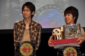 ゲストにゴマキ＆モンハン芸人も駆けつけた！MHP3rd狩王の座は福岡地区大会代表「∞（インフィニティ)」に決定「モンスターハンターフェスタ’11」決勝大会レポートの画像257