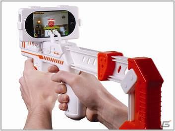 NHN Japan、ARシューティングガジェットトイ向けにiPhoneアプリ「ゴーストキャッチャー」を提供開始の画像1