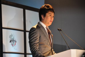 ゲストに名越稔洋氏とZEEBRA氏が登壇、ゲームの世界観を忠実に再現したパチンコ新機種「CR龍が如く 見参！」プレス発表会開催の画像12