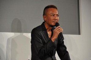 ゲストに名越稔洋氏とZEEBRA氏が登壇、ゲームの世界観を忠実に再現したパチンコ新機種「CR龍が如く 見参！」プレス発表会開催の画像199