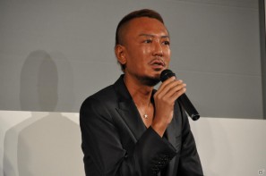 ゲストに名越稔洋氏とZEEBRA氏が登壇、ゲームの世界観を忠実に再現したパチンコ新機種「CR龍が如く 見参！」プレス発表会開催の画像204