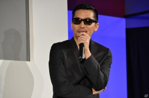 ゲストに名越稔洋氏とZEEBRA氏が登壇、ゲームの世界観を忠実に再現したパチンコ新機種「CR龍が如く 見参！」プレス発表会開催の画像217