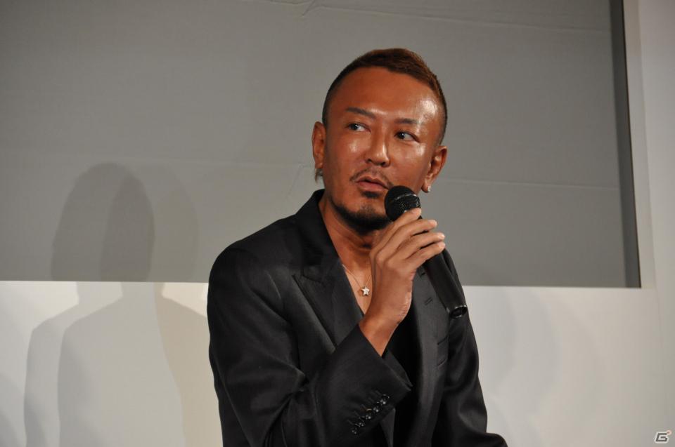 ゲストに名越稔洋氏とZEEBRA氏が登壇、ゲームの世界観を忠実に再現したパチンコ新機種「CR龍が如く 見参！」プレス発表会開催の画像201