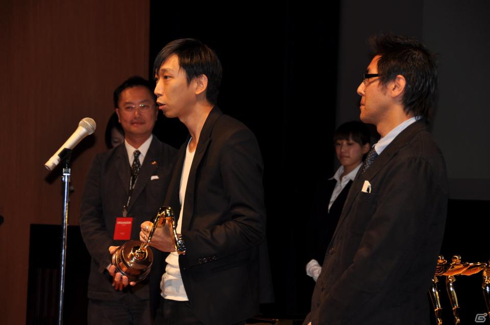「デジタルコンテンツEXPO 2011」内シンポジウム「国際3Dアワード2011 Lumiere Japan」にて「ファイナルファンタジー13」がシネアド部門賞を受賞の画像10