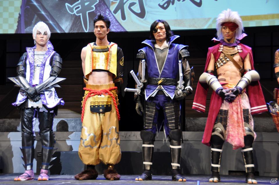 舞台「戦国BASARA3」総勢14名のキャストが登壇、さらに高みを目指した公演へ。タイアップ情報も公開！PS3/Wii「戦国BASARA3 宴」完成披露発表会レポートの画像15