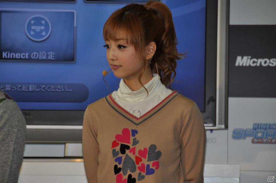 次長課長河本さん、藤本美貴さん、小倉優子さんがゴルフで対決！Xbox 360 Kinect専用「Kinect スポーツ：シーズン 2」発売記念イベントをレポートの画像31