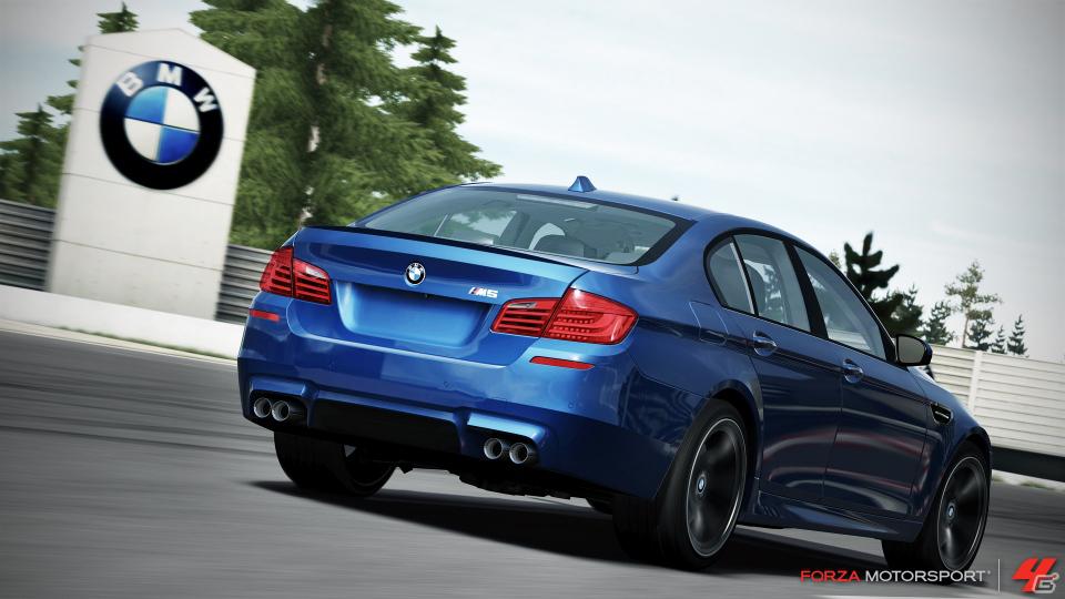 Xbox 360「Forza Motorsport 4」「モータースポーツジャパン2011 フェスティバル イン お台場」で試遊体験会を実施の画像3