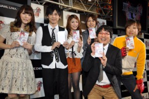 神谷浩史さん、白石涼子さん、梶裕貴さん、花澤香菜さん、南海キャンディーズが朝早くからお祝いに！PSP「ファイナルファンタジー 零式」発売カウントダウンイベント開催の画像82