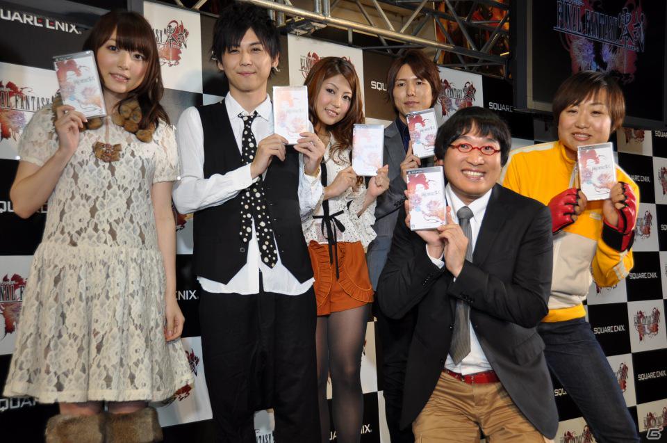 神谷浩史さん、白石涼子さん、梶裕貴さん、花澤香菜さん、南海キャンディーズが朝早くからお祝いに！PSP「ファイナルファンタジー 零式」発売カウントダウンイベント開催の画像84